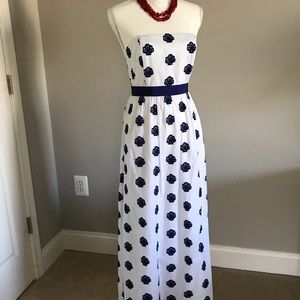 Vineyard Vines white/navy  strapless dress size 2